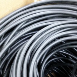 Шнур-уплотнитель резиновый 8 мм черный